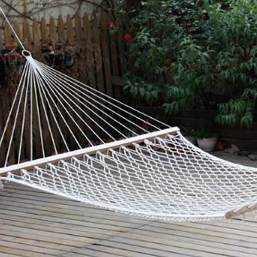 Amaca da giardino 80x200 cm a rete bianca con stecche in legno