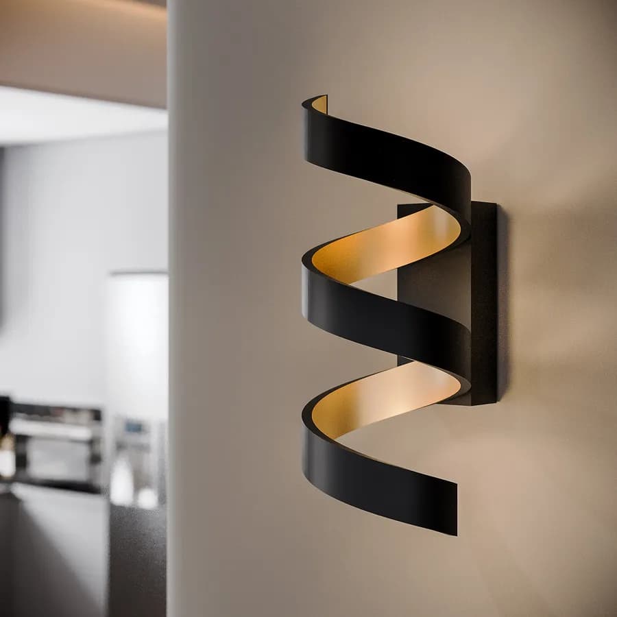 Applique a luce calda 26 cm in alluminio nero goffrato e interno oro