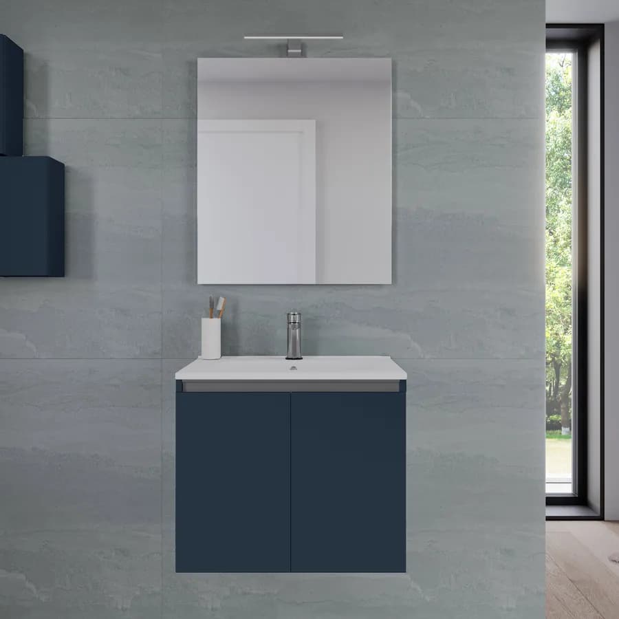 Bagno completo con mobile sospeso 70 cm blu esotico 2 ante con specchio sanitari e miscelatori - Davis