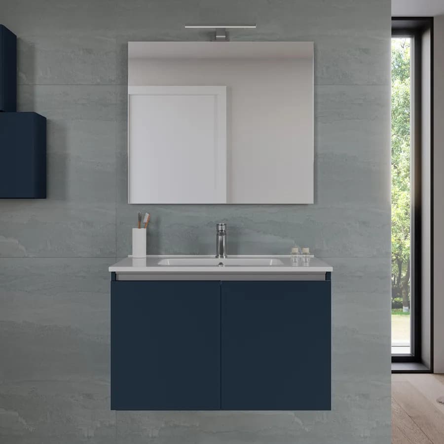 Bagno completo con mobile sospeso 80 cm blu esotico 2 ante con specchio sanitari e miscelatori - Davis
