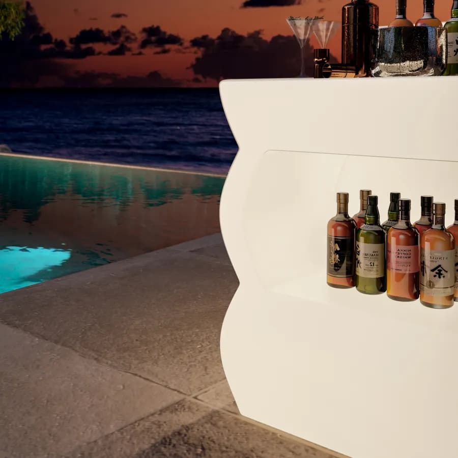 Bancone per lounge bar 145 cm con kit luce neutro in polietilene bianco - Prysma