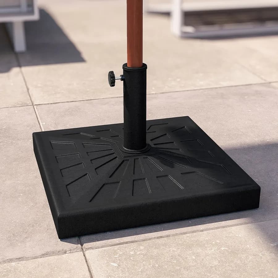 Base quadrata da 19 kg per ombrellone a palo centrale 50x50 cm in resina nero - Buccer
