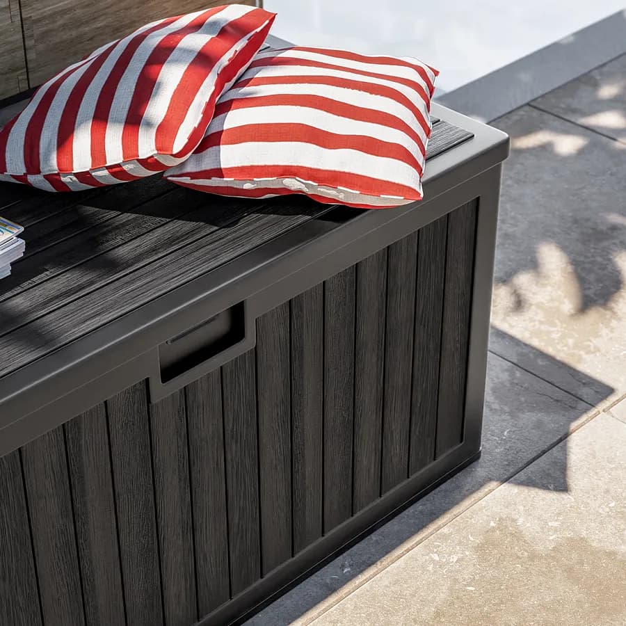Baule contenitore da esterno 140x72x72h cm in resina nero effetto legno - Thago