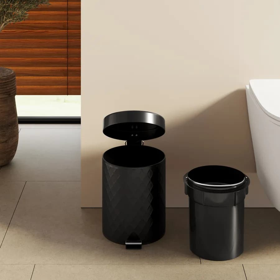 Cestino portarifiuti con pedale 5 litri in metallo nero - Sayer