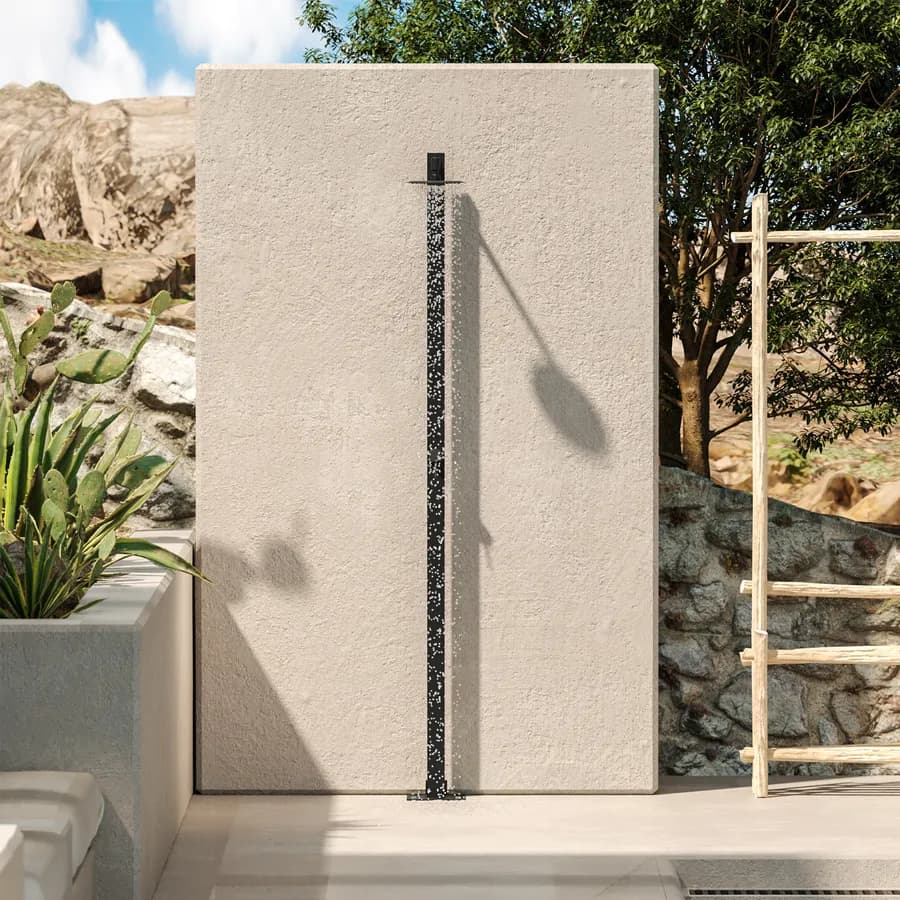 Colonna doccia da esterno in acciaio nero - Lushio