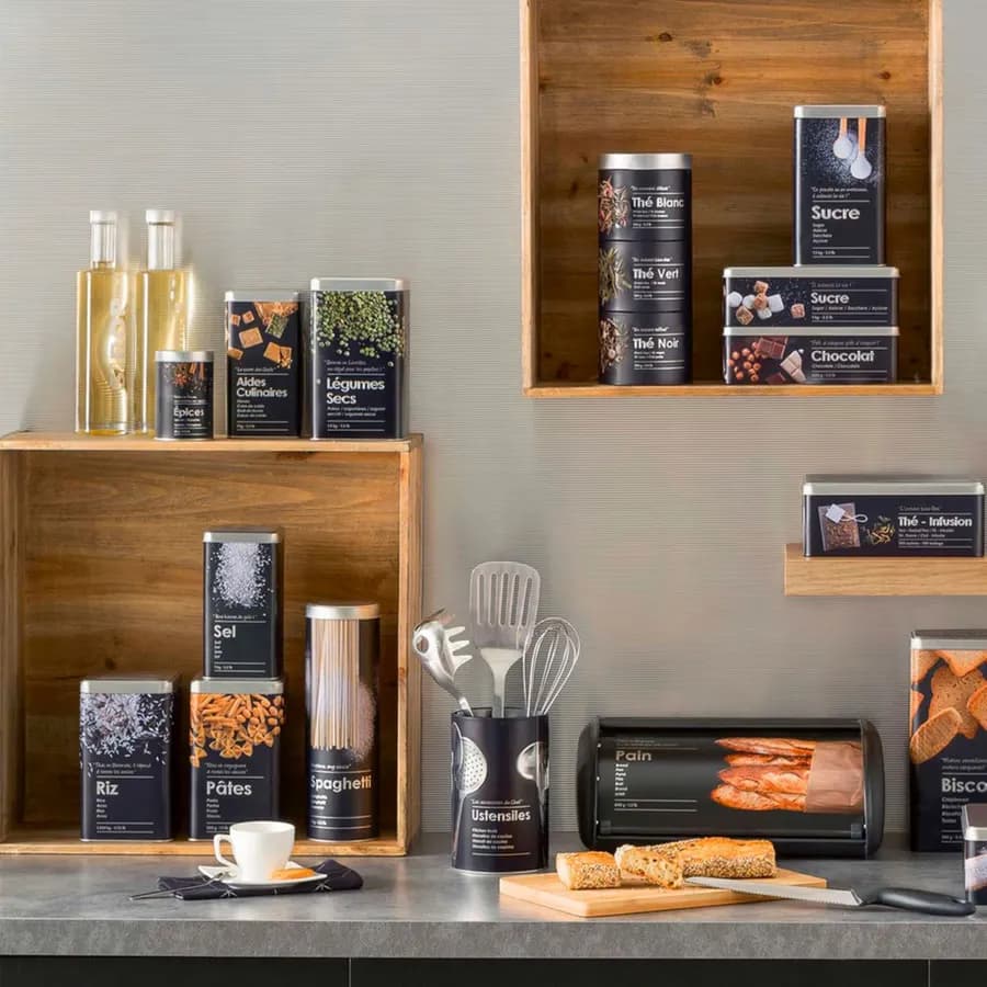 Contenitore per pasta in metallo nero con disegno in rilievo - Savory