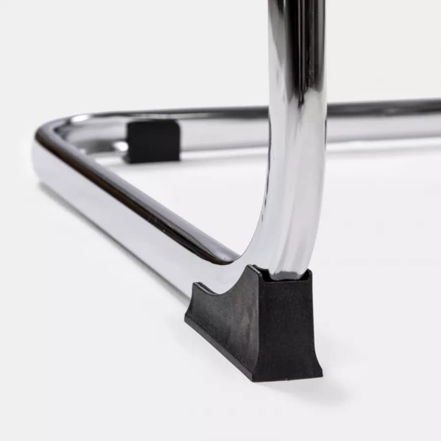 Set 2 poltrone da ufficio in similpelle nero con struttura a slitta cromo - Senior