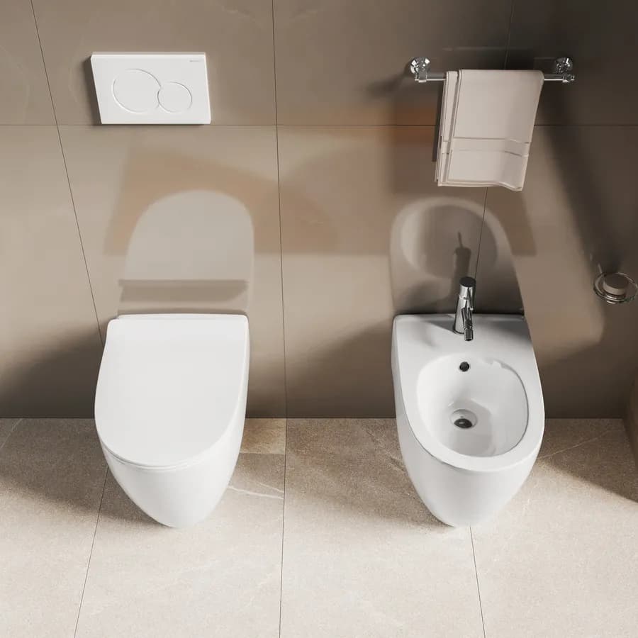 Coppia di sanitari filomuro in ceramica bianca - Marsico