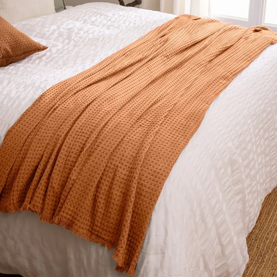 Copriletto 130x160 cm a nido di ape in cotone terracotta - Winki