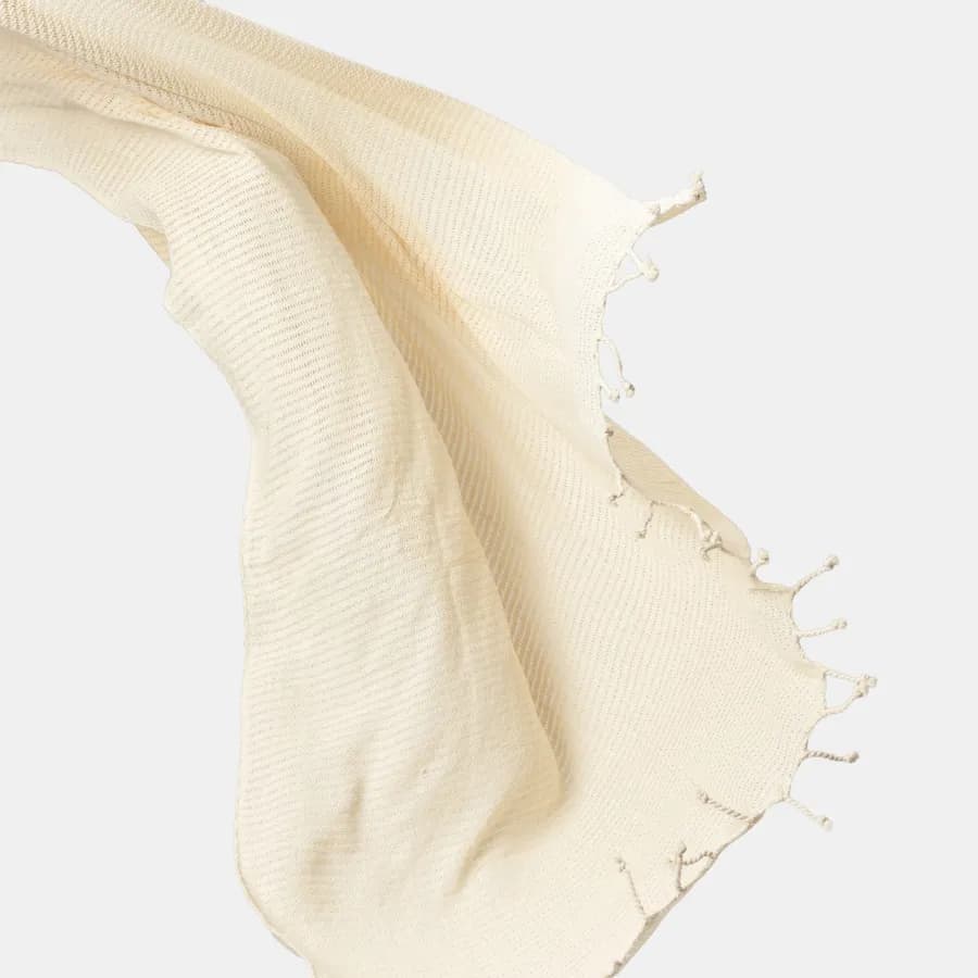Copriletto 130x170 cm in cotone con frange crema - Bea
