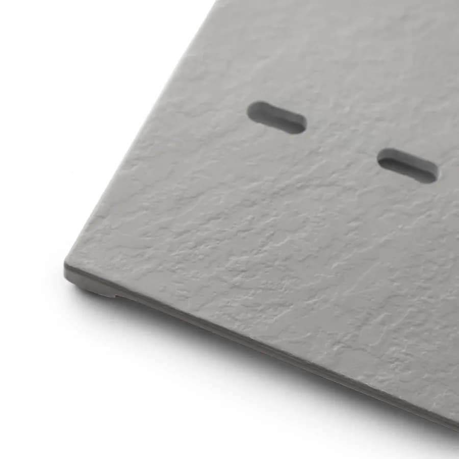 Copripiletta grigio con fori per piatto doccia Rok
