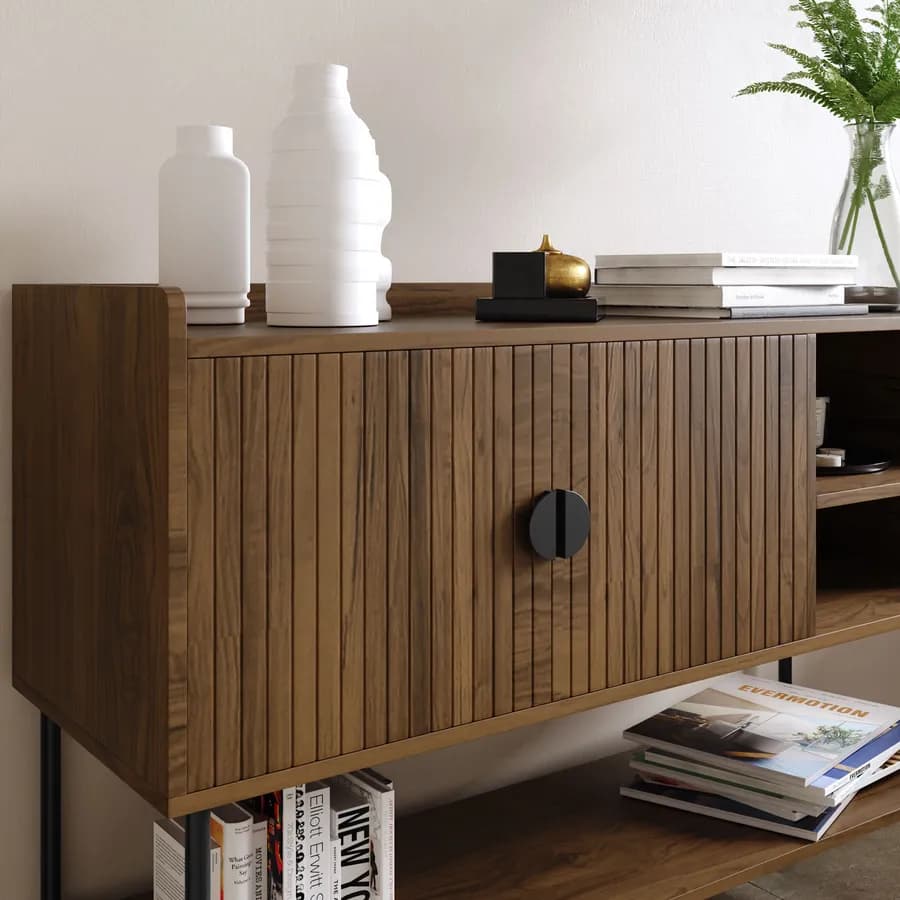 Credenza 120x87h cm con 2 ante soft close noce cannettato e gambe in metallo nero - Ozma