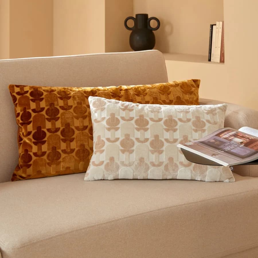 Cuscino 30x50 cm sfoderabile in velluto beige con lavorazione jacquard - Querissa