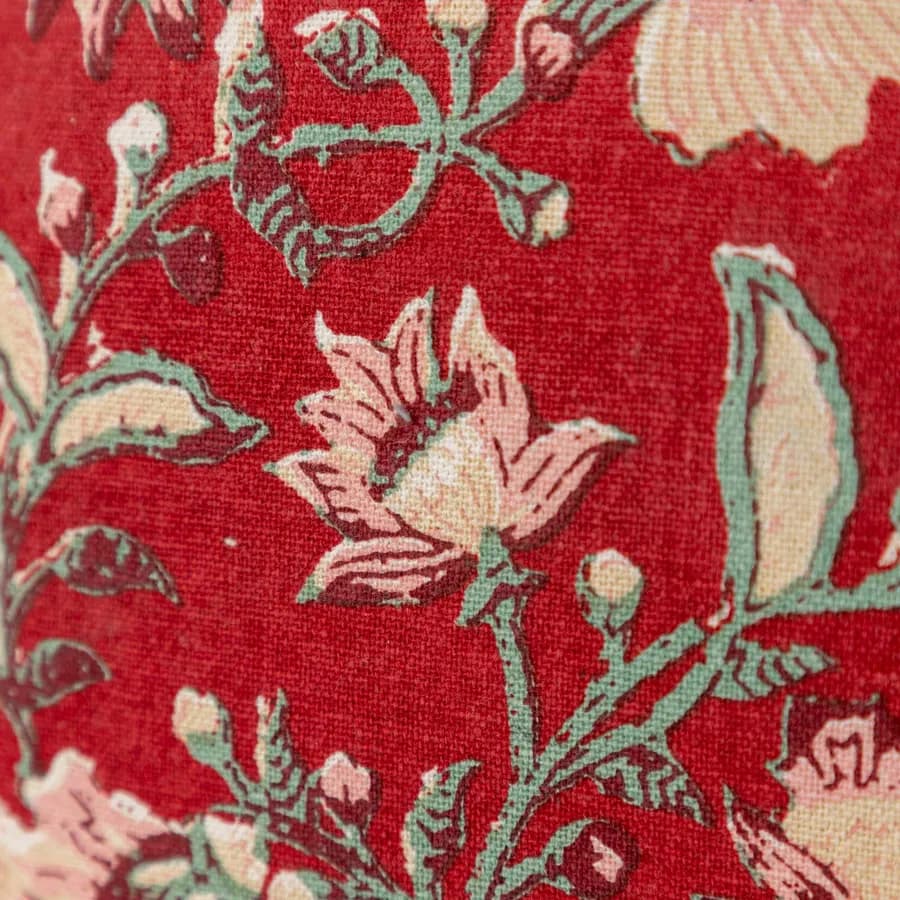 Cuscino 50x30 cm rosso in cotone a fantasia con nappine