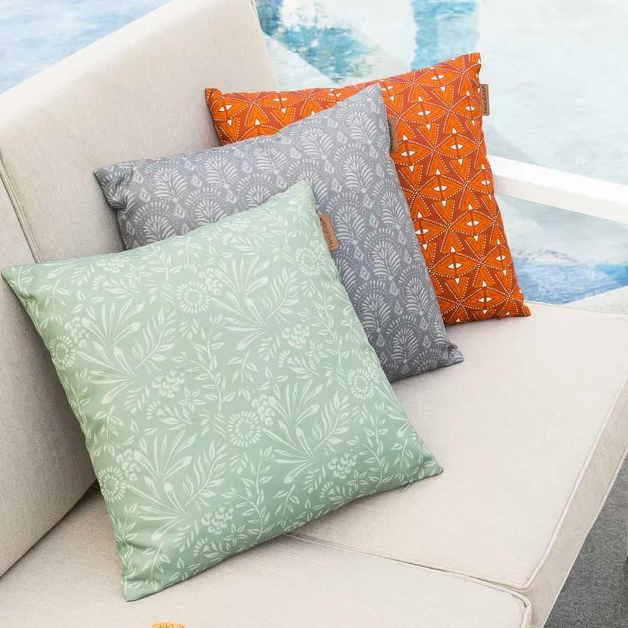 Cuscino decorativo da esterno 40x40 cm in poliestere grigio scuro con fantasia - Maurilio