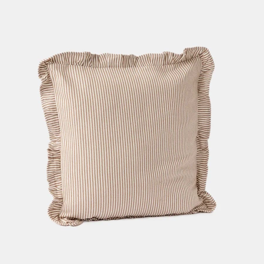Cuscino sfoderabile 50x30 cm cappuccino in cotone a righe con volant