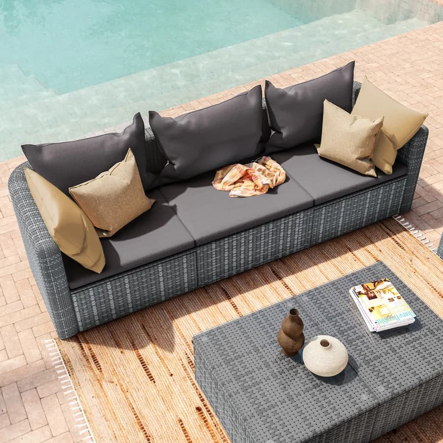 Divano da giardino 3 posti in polyrattan grigio con cuscini - Horizon