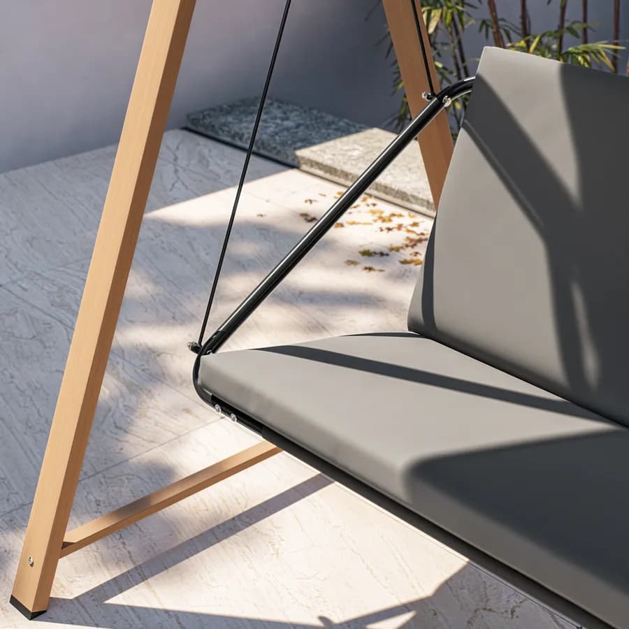 Dondolo da giardino 3 posti struttura effetto legno e seduta in textilene grigio - Basco
