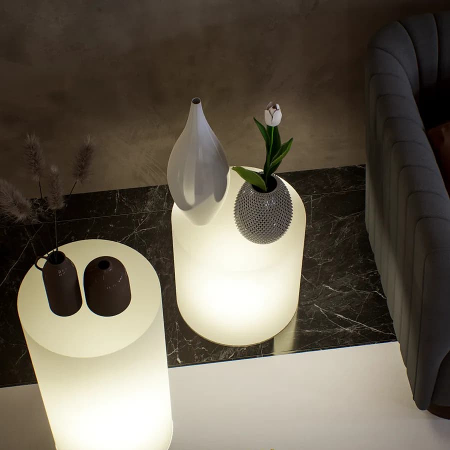Espositore a colonna rotondo 40 cm in polietilene neutro con kit luce