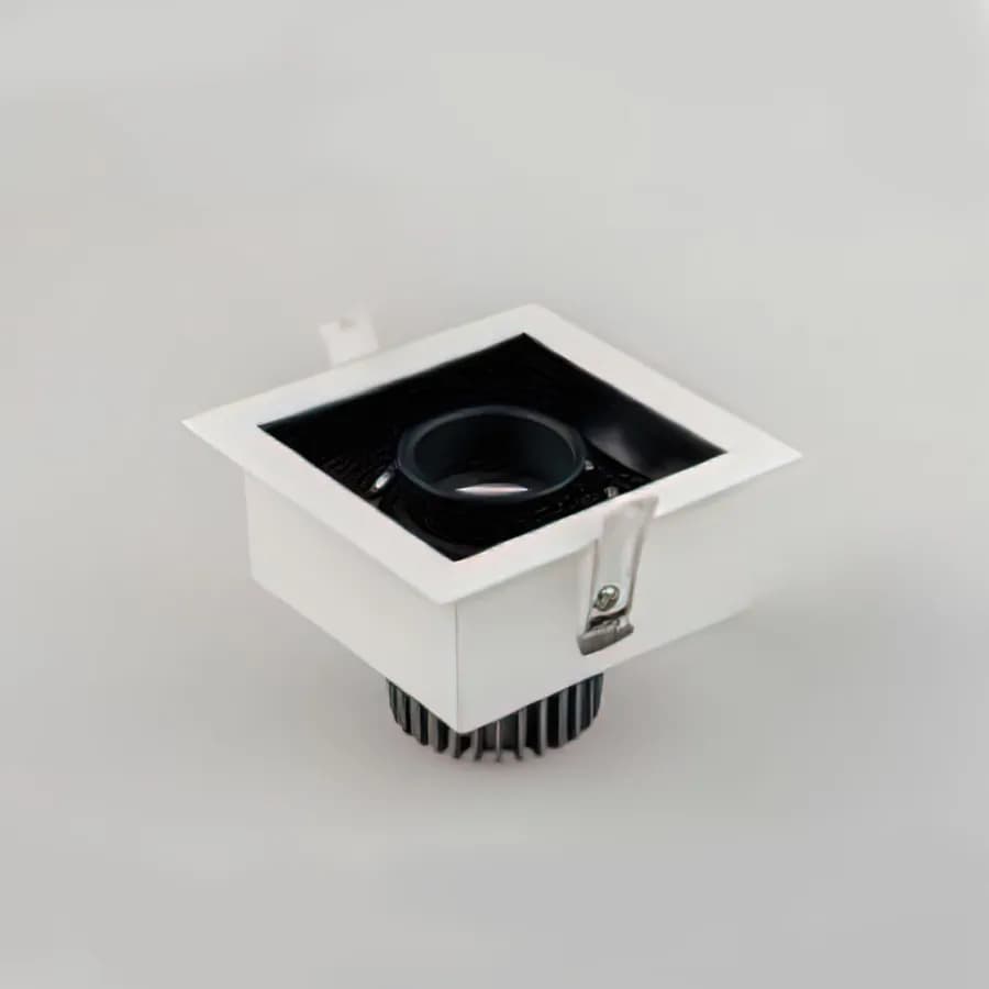 Incasso antiriflesso luce spot 18x18 cm da 3000k e 2400lm in alluminio bianco e nero