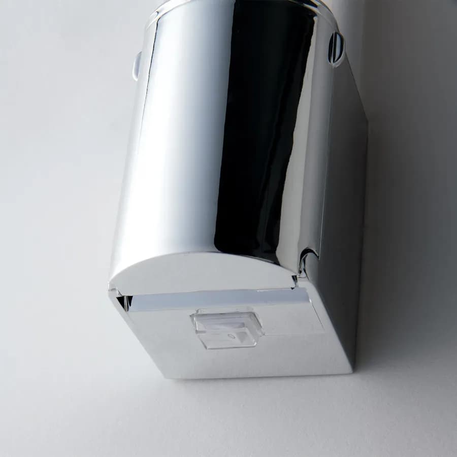 Lampada applique LED 49 cm in alluminio cromato e diffusore bianco