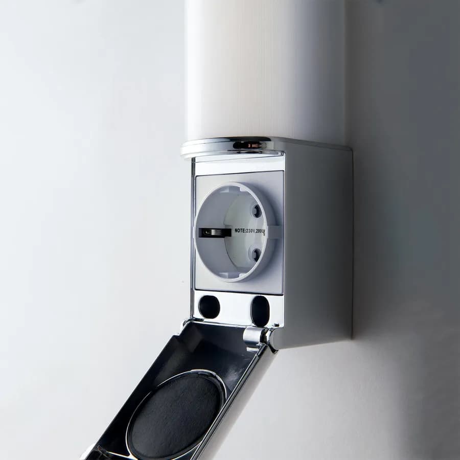 Lampada applique LED 49 cm in alluminio cromato e diffusore bianco