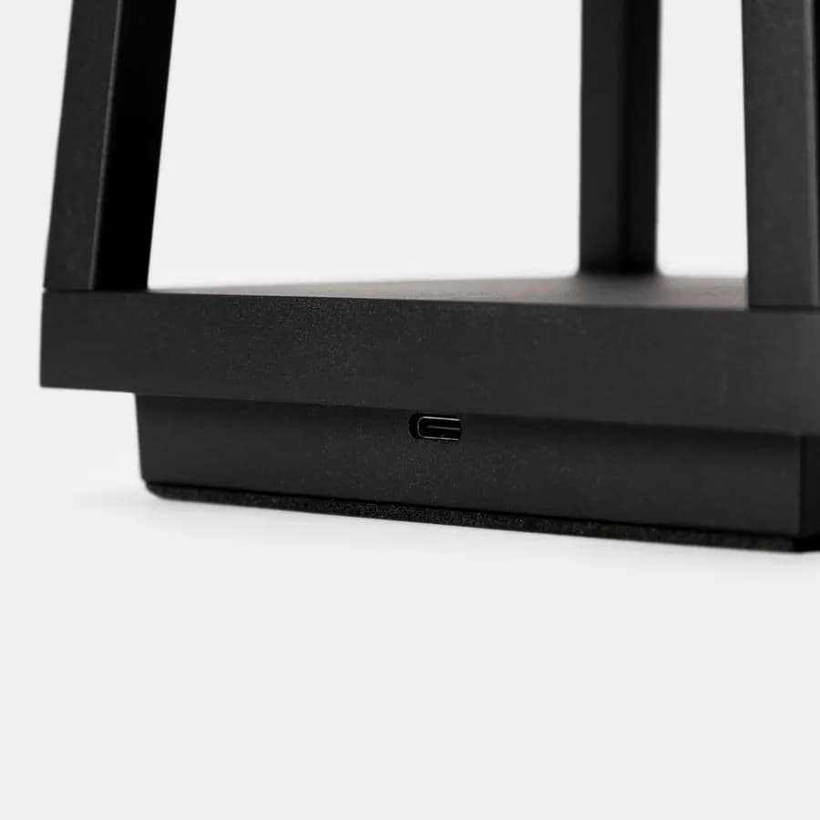 Lanterna da tavolo 14x28h cm touch in alluminio nero - Tyago