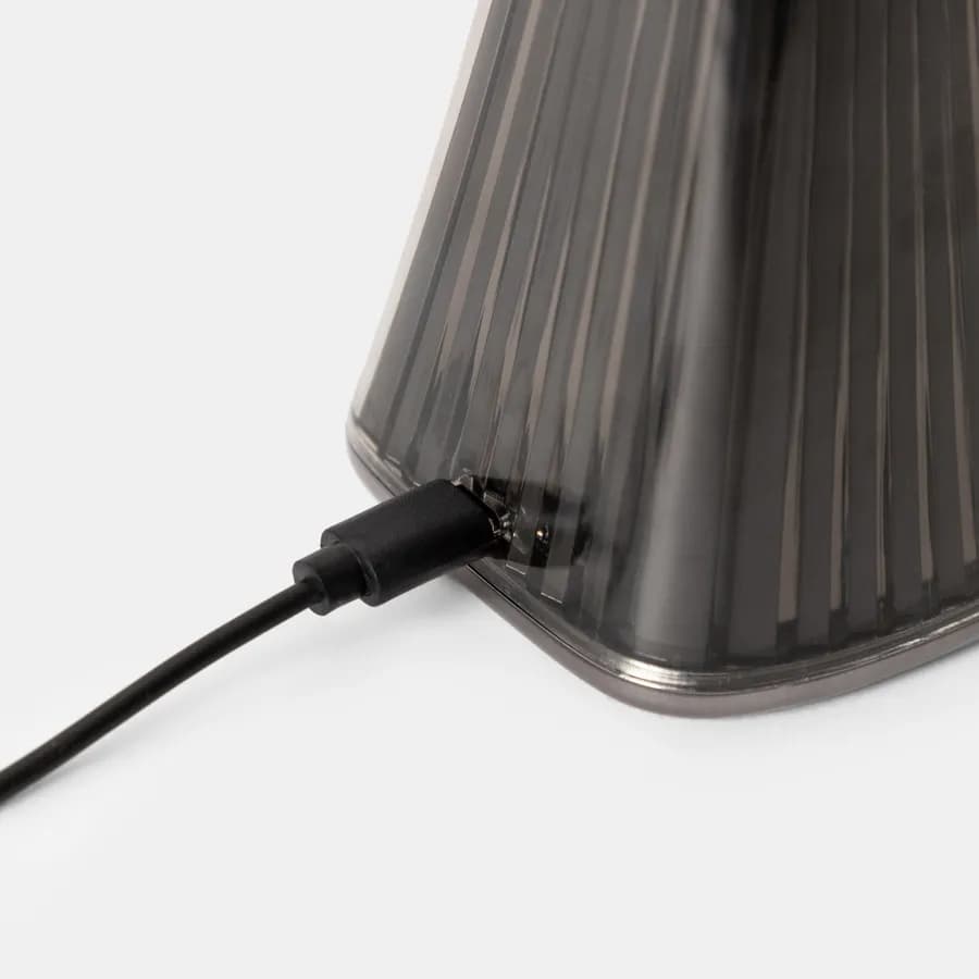 Lampada da tavolo touch 10x26 cm nera - Fenia
