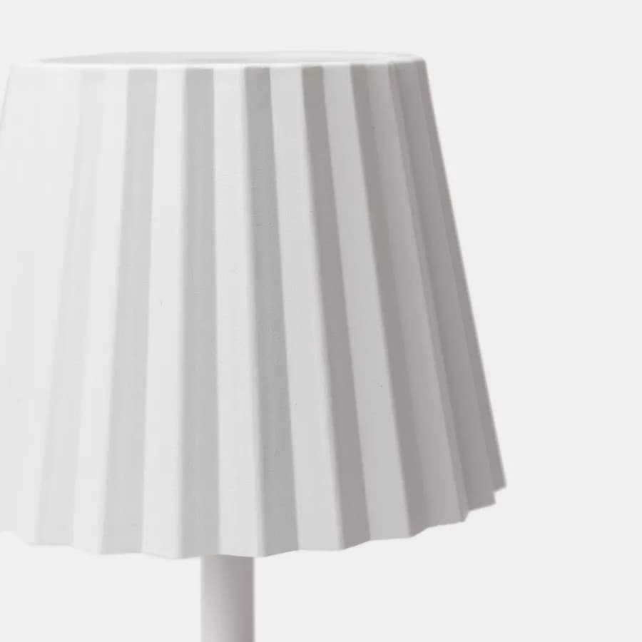 Lampada da tavolo touch a LED plissettata 14x40h cm in alluminio bianco - Isobel