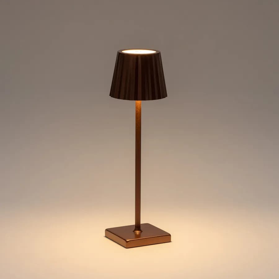 Lampada da tavolo touch a LED plissettata 14x40h cm in alluminio cioccolato - Isobel