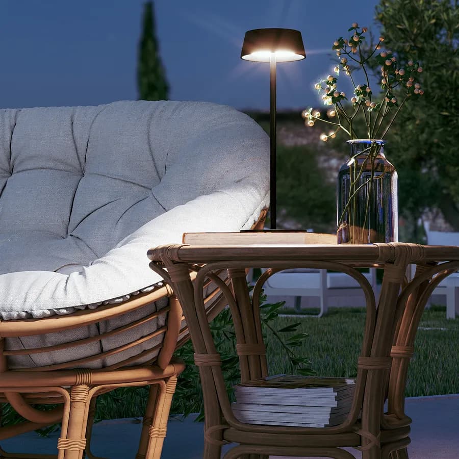 Lampada LED da tavolo portatile in alluminio nero - Daikiri