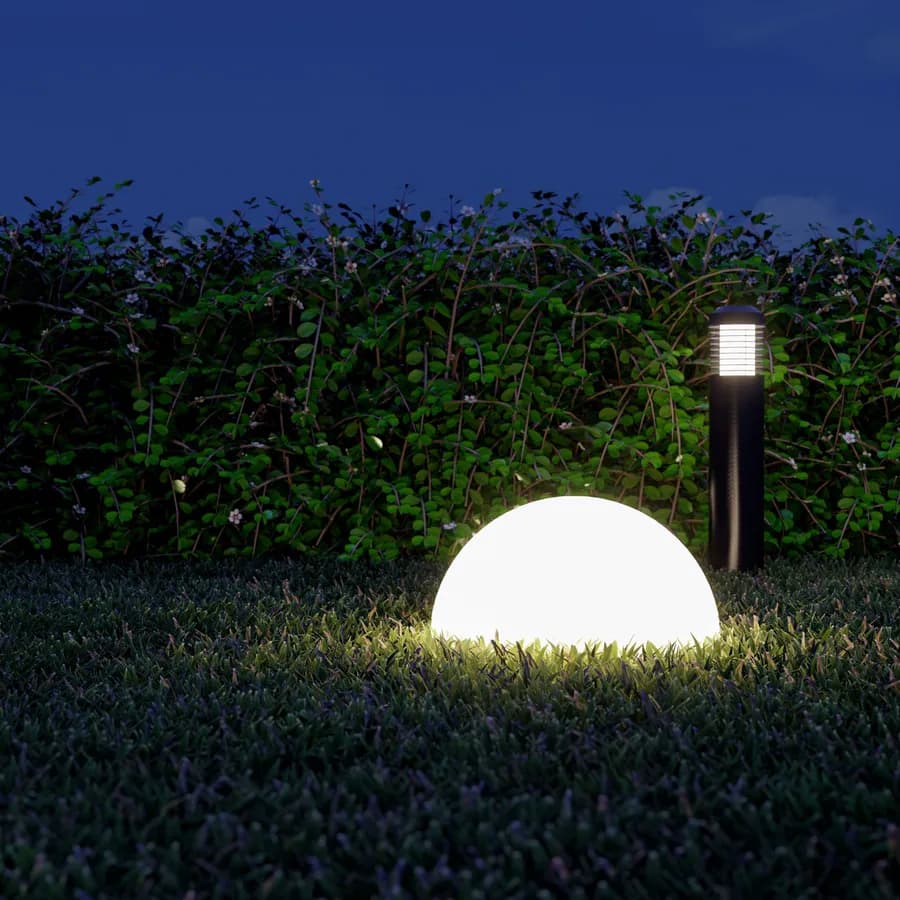 Lampada semi-sferica rotonda 37 cm in polietilene neutro con kit luce