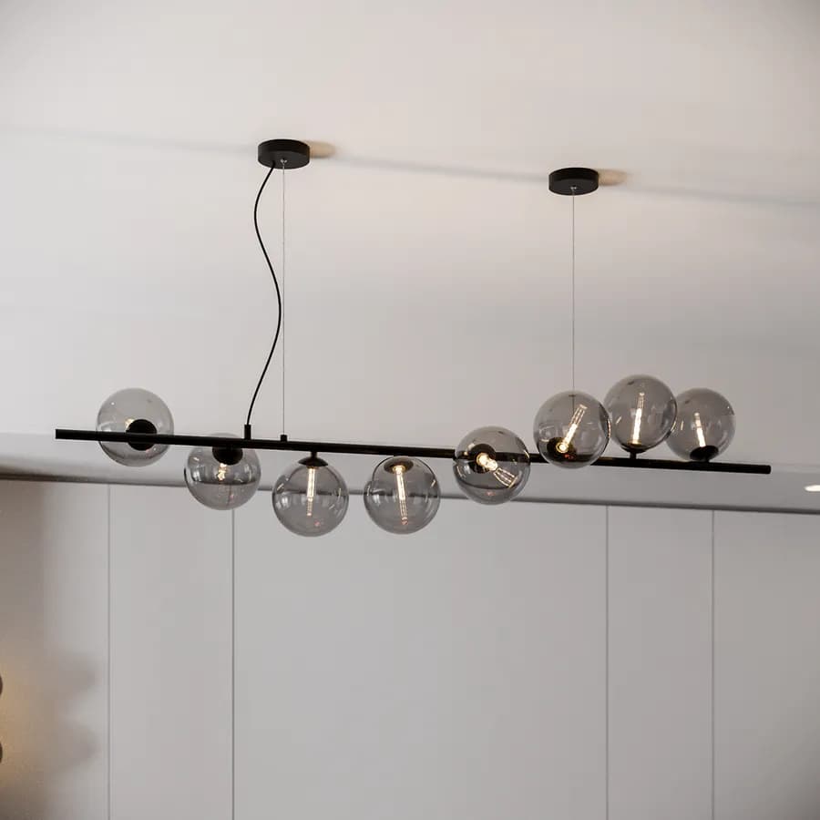 Lampada sospesa 145x33,5 cm in metallo nero con diffusori in vetro fumè