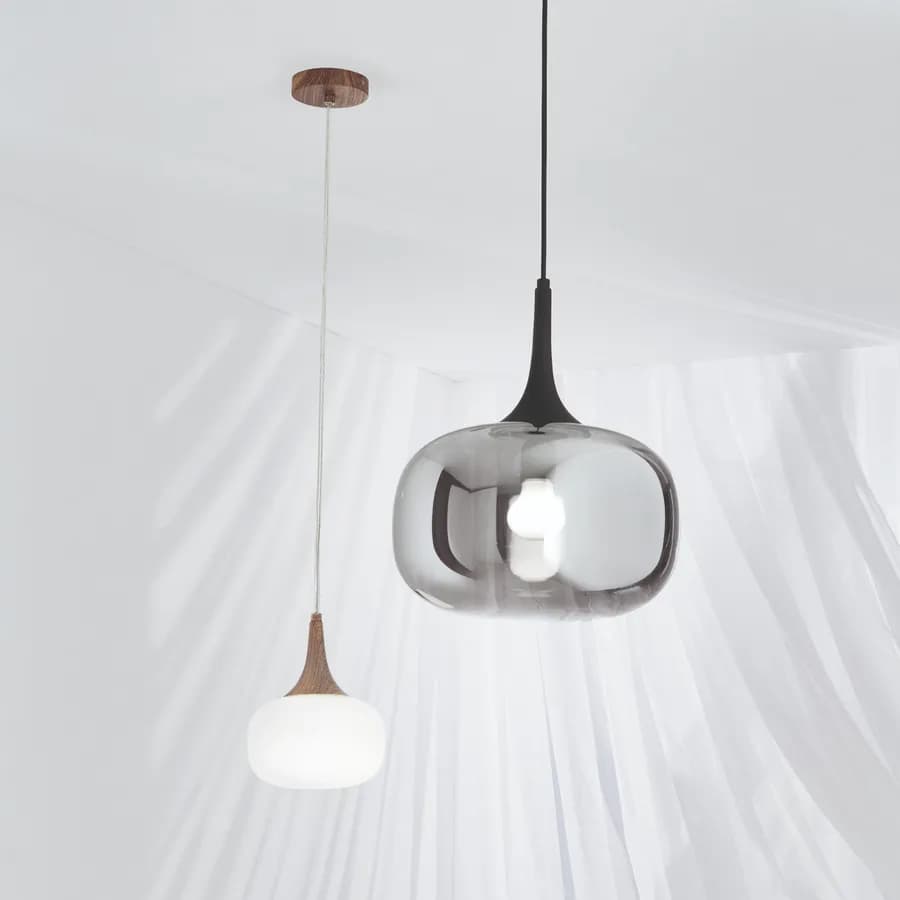 Lampada sospesa 150x30 cm in metallo con diffusore in vetro opale grigio