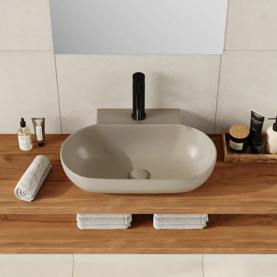 Lavabo d'appoggio 56x40 cm in ceramica tortora opaco monoforo - Cloe