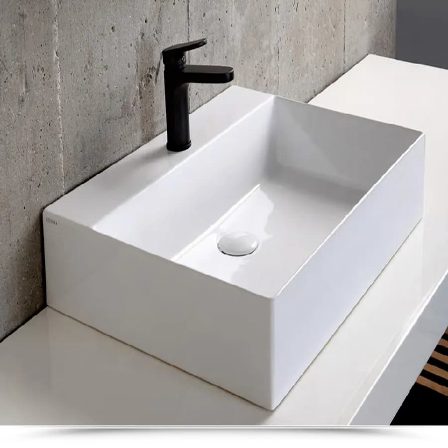 Lavabo in ceramica monoforo Elegance Squared 50 cm installazione da appoggio o sospesa