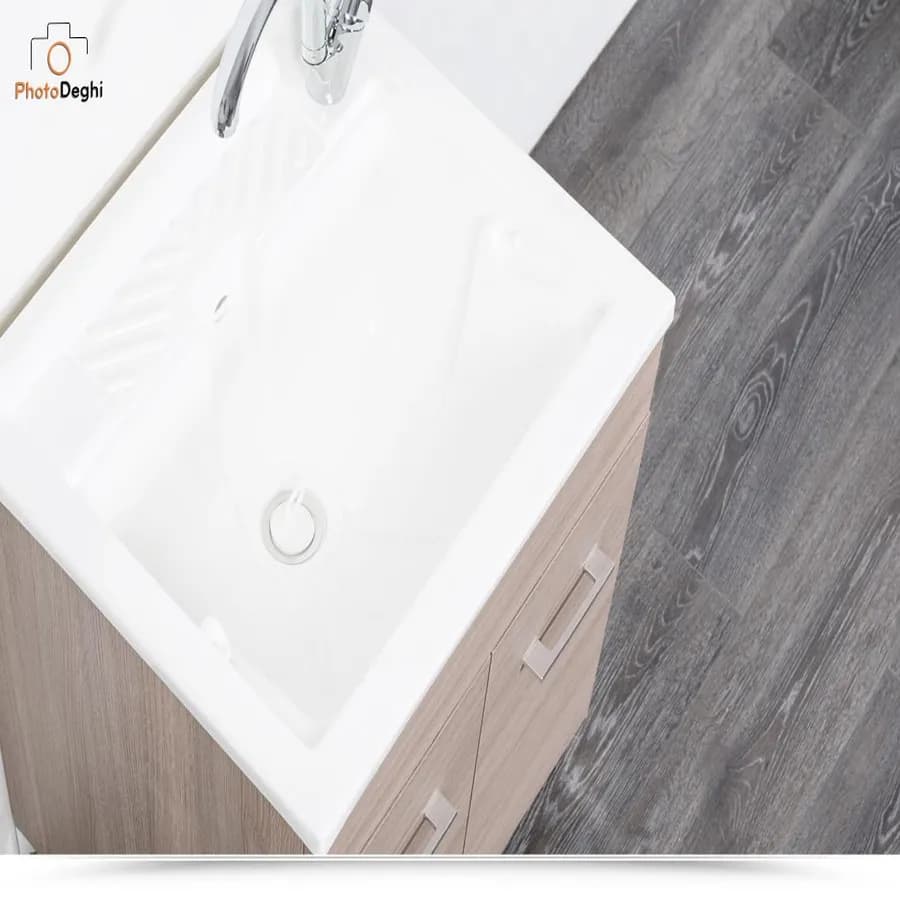 Lavatoio resina 2 ante 50x50cm in legno finitura rovere tabacco e asse lavapanni