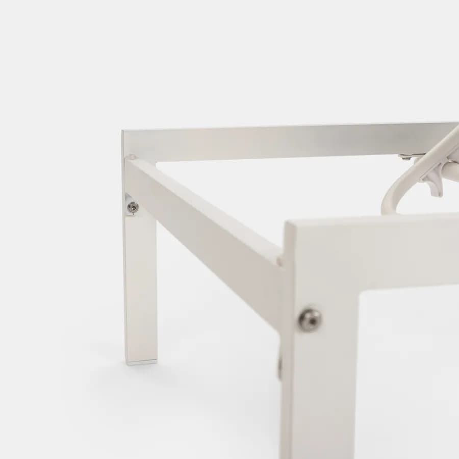 Lettino prendisole con schienale reclinabile in alluminio bianco e cuscino grigio chiaro - Elitian