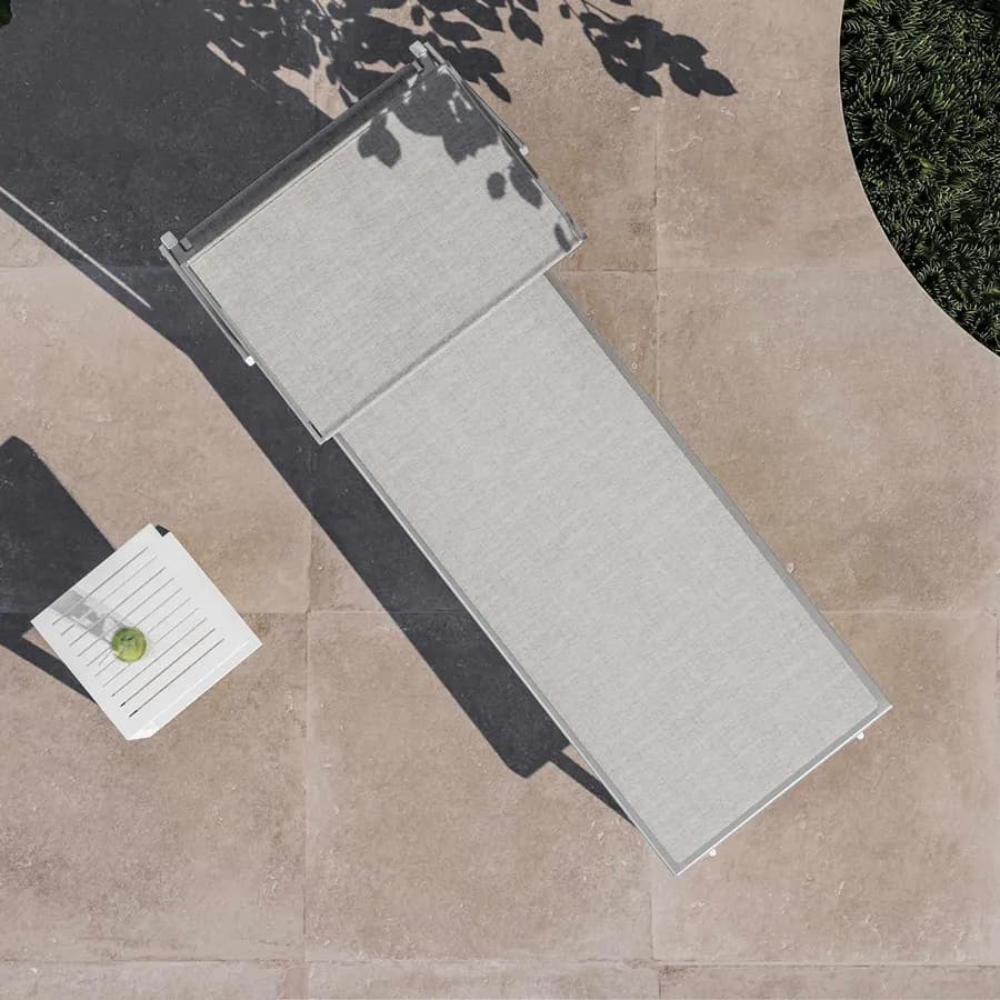 Lettino prendisole reclinabile in alluminio grigio chiaro con tettuccio - Aloha