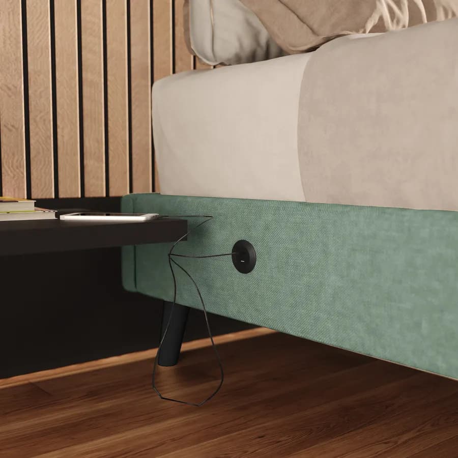 Letto matrimoniale sommier 160x190 cm in tessuto verde salvia con prese USB laterali - Columbus