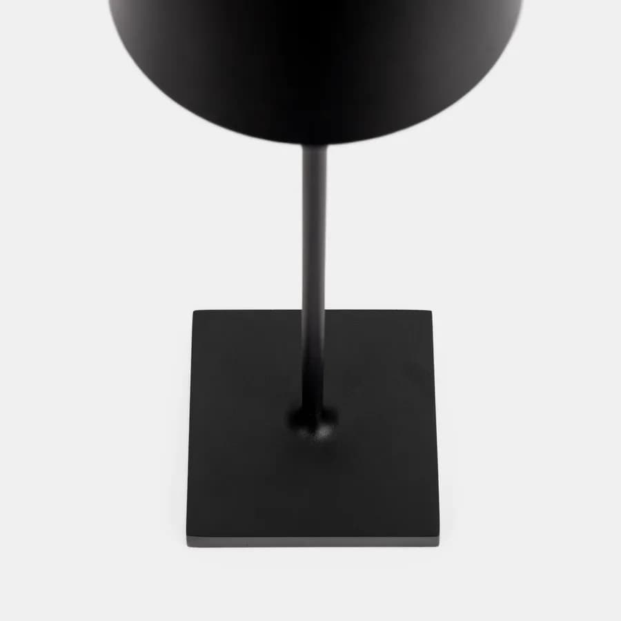 Lampada da tavolo portatile LED in metallo 11x38 cm nero