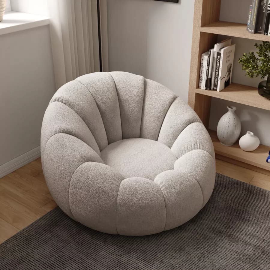 Maxi poltrona girevole a fiore bouclé bianco e grigio chiaro - Silas