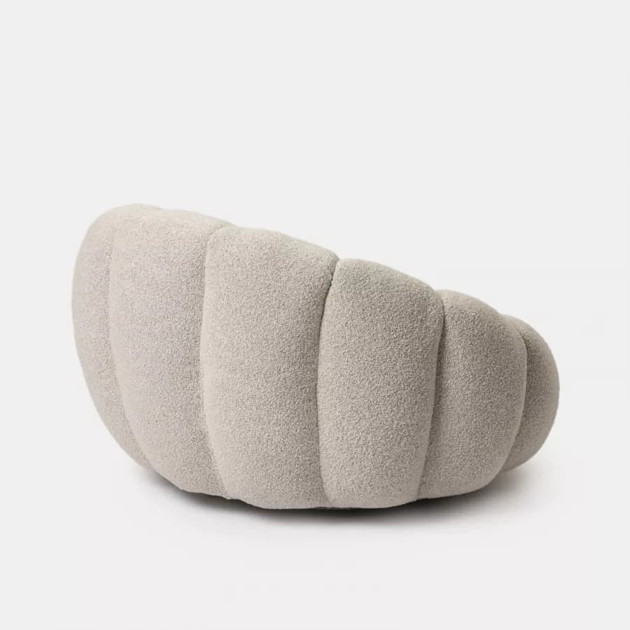 Maxi poltrona girevole a fiore bouclé bianco e grigio chiaro - Silas