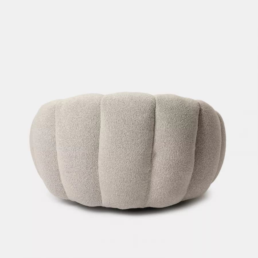 Maxi poltrona girevole a fiore bouclé bianco e grigio chiaro - Silas
