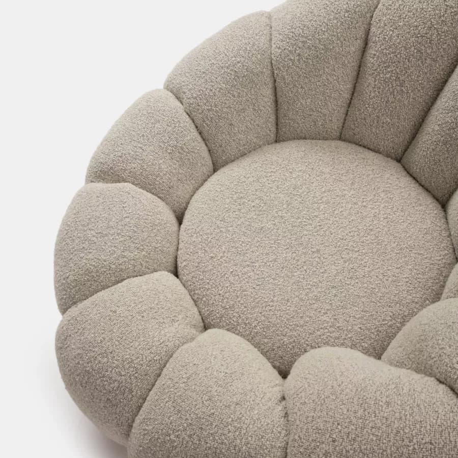 Maxi poltrona girevole a fiore bouclé bianco e grigio chiaro - Silas
