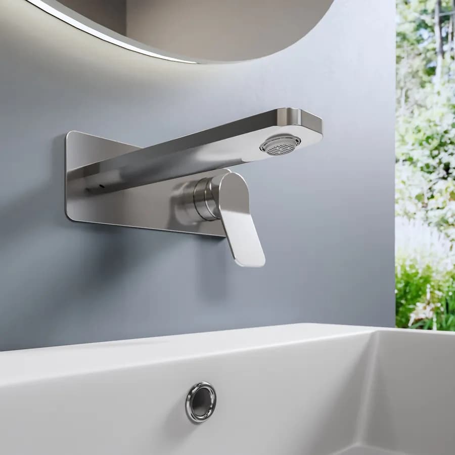 Miscelatore lavabo a muro canna 20 cm con piastra cromo – Wing