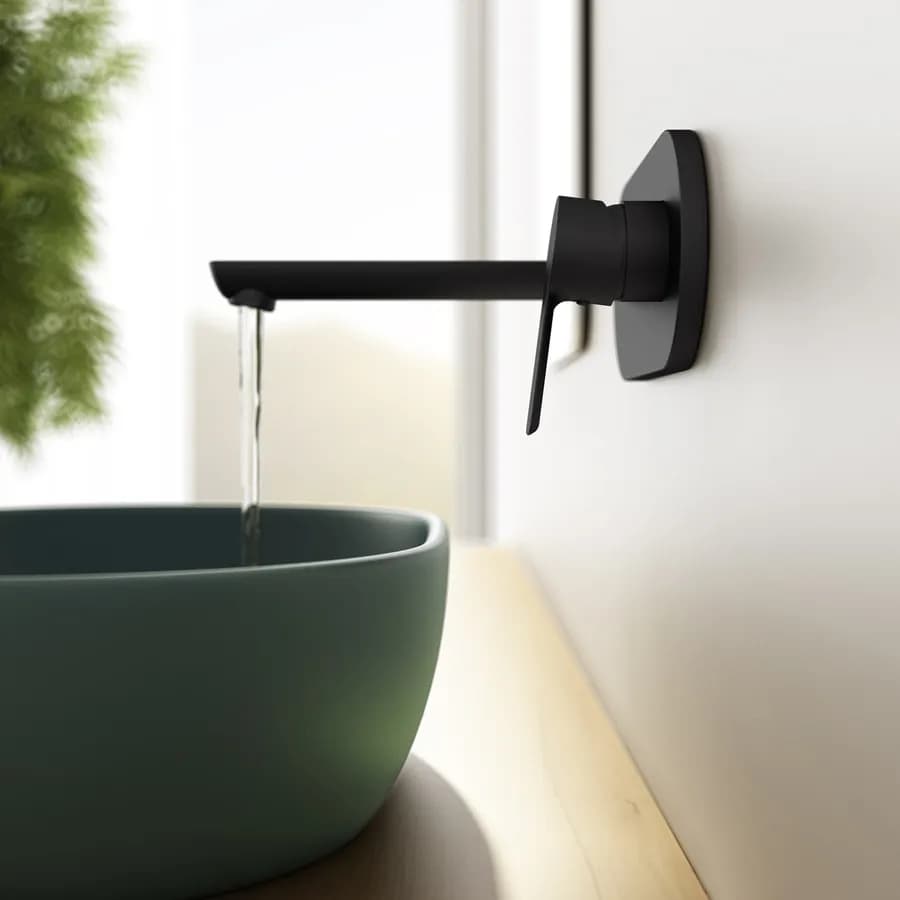 Miscelatore lavabo a muro canna 20 cm con piastra nero opaco – Key