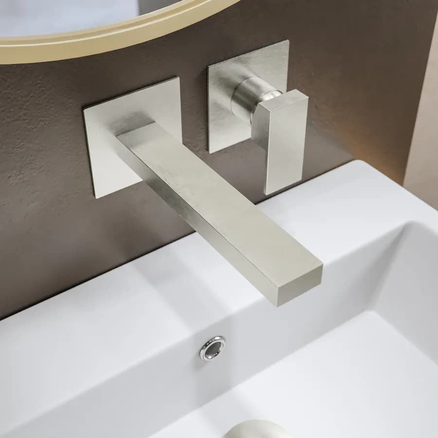 Miscelatore lavabo a muro canna 20 cm spazzolato – Kyria