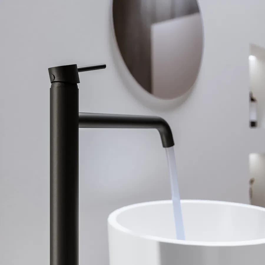 Miscelatore lavabo freestanding nero opaco – Ran