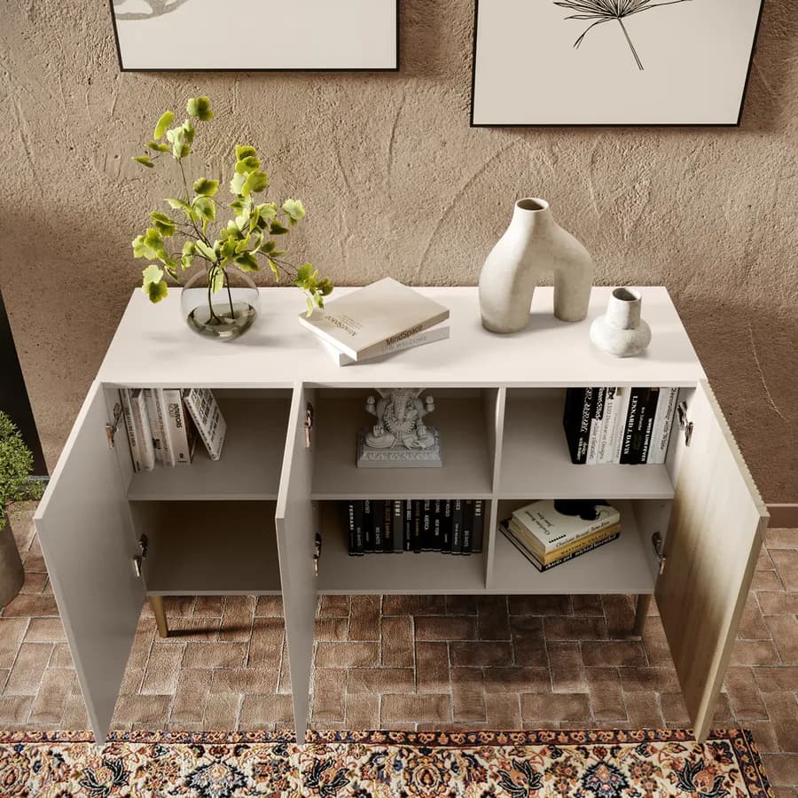 Madia 120x75h cm cashmere e rovere albini cannettato con 3 ante e gambe oro opaco - Zelma